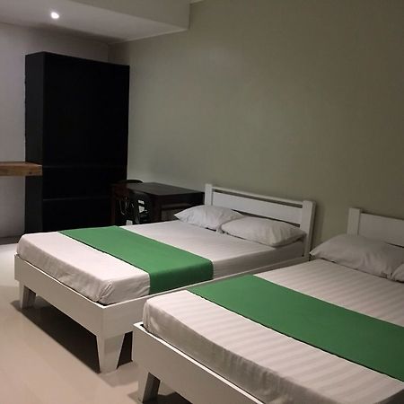 Night & Day Inn Legazpi Exterior photo